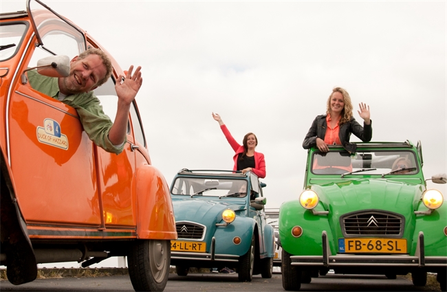 Lelijke eend huren bij Ducktrail